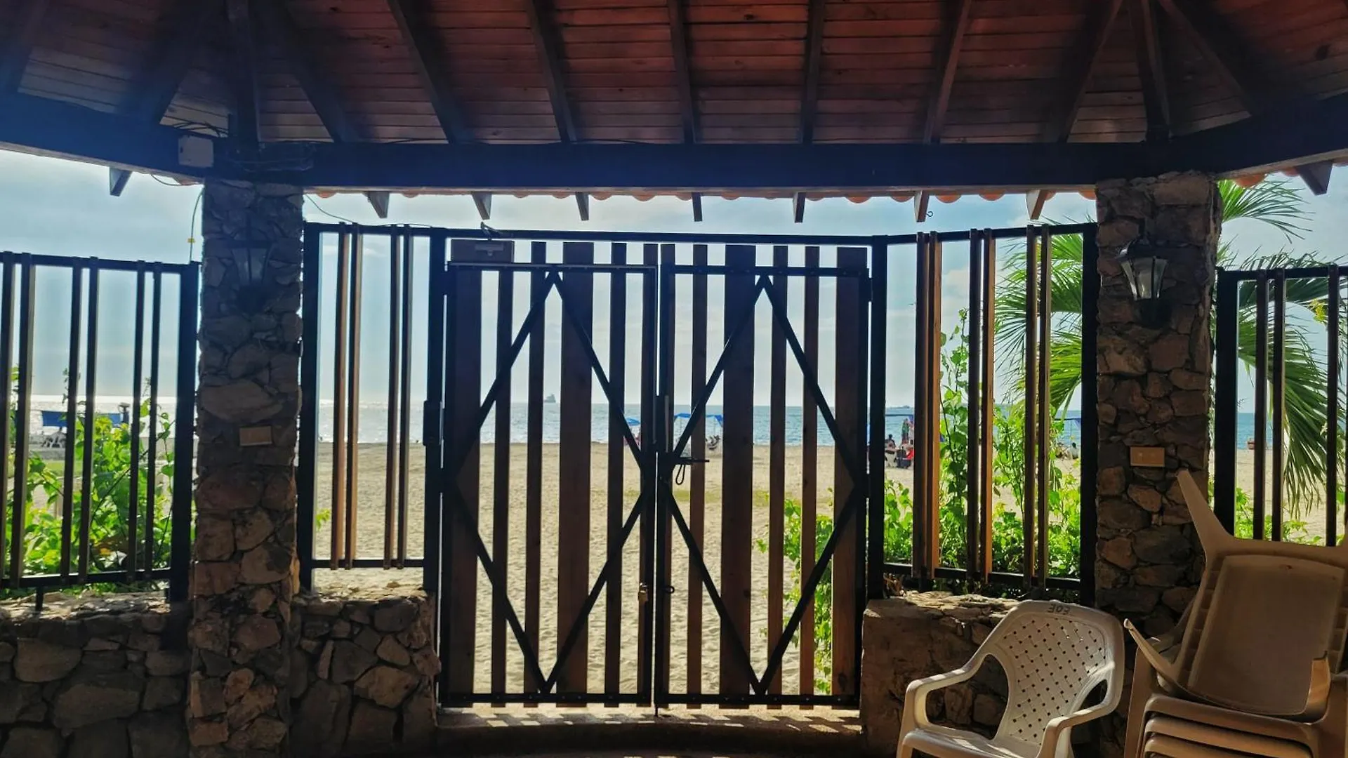 Apartamento Con Salida A La Playa Apartment Santa Marta  Colombia